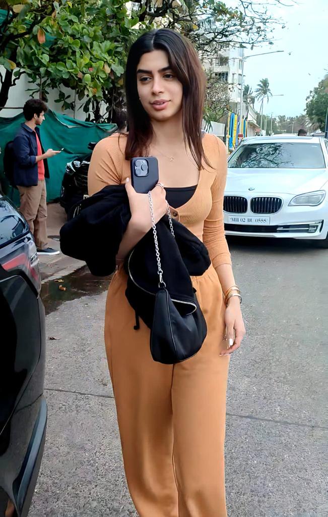 Khushi Kapoor was also spotted outside Zoya Akhtar's residence